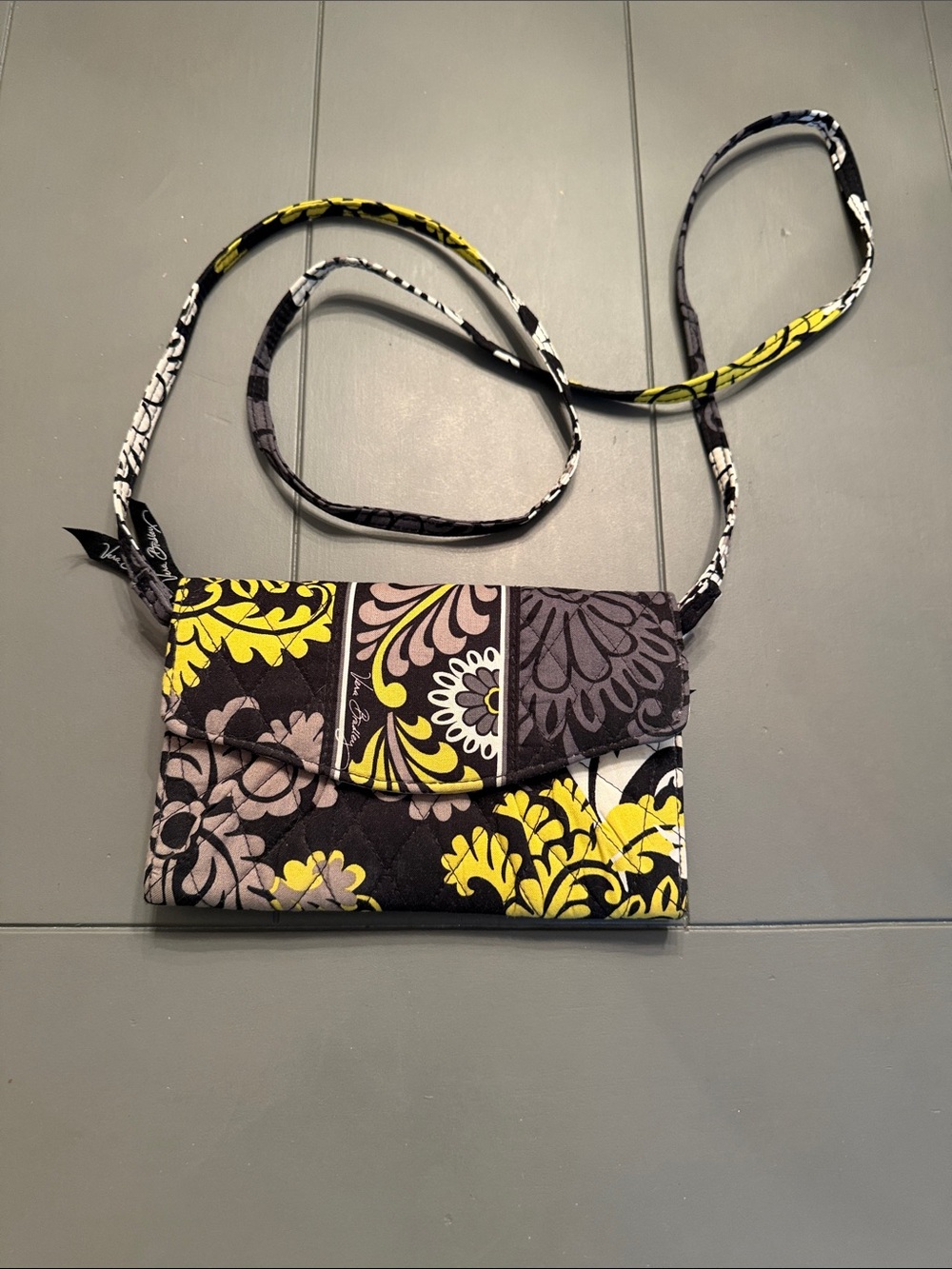 VERA BRADLEY Baroque crosssbody envelope clutch  bag